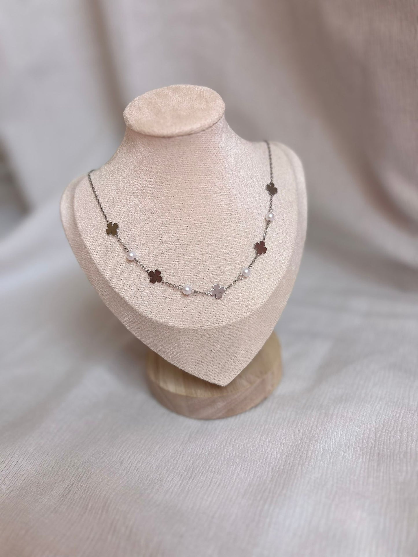 Collier Dom