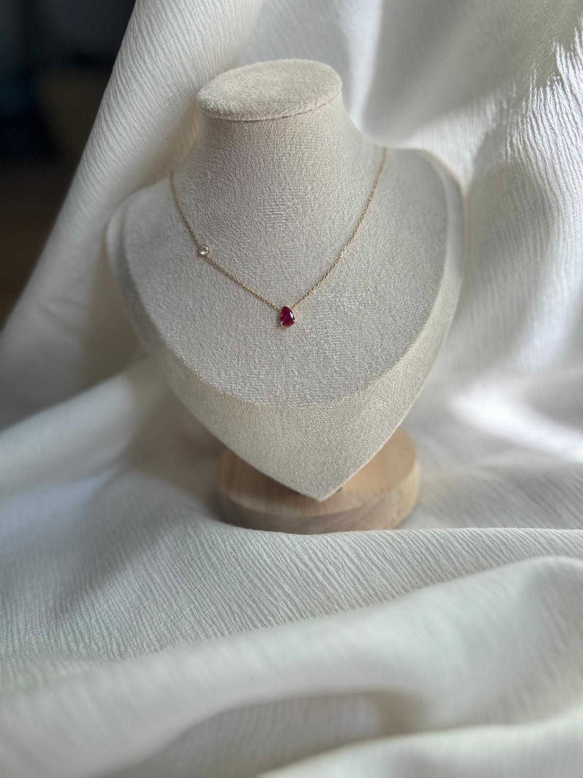 Collier Lina